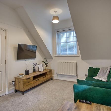 Wonderful West End - Parking Inc Apartment Фолкстон Екстериор снимка